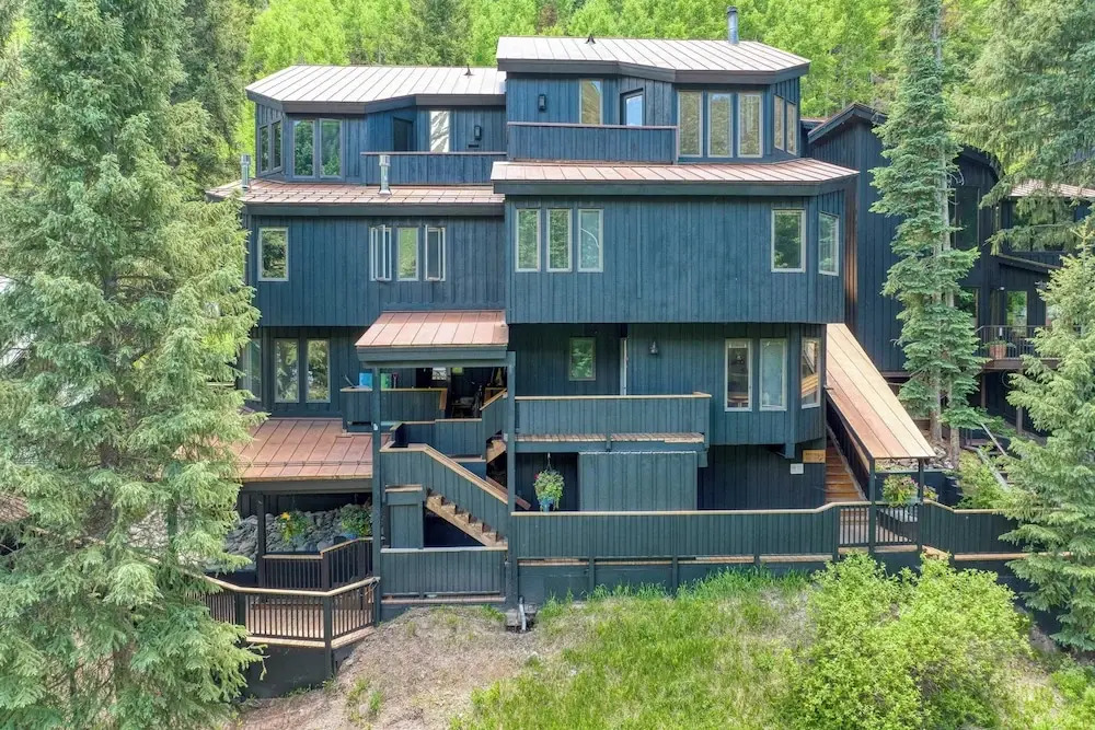 Manitou Riverhouse 115 by Avantstay Spacious Condo in the Centre of Telluride