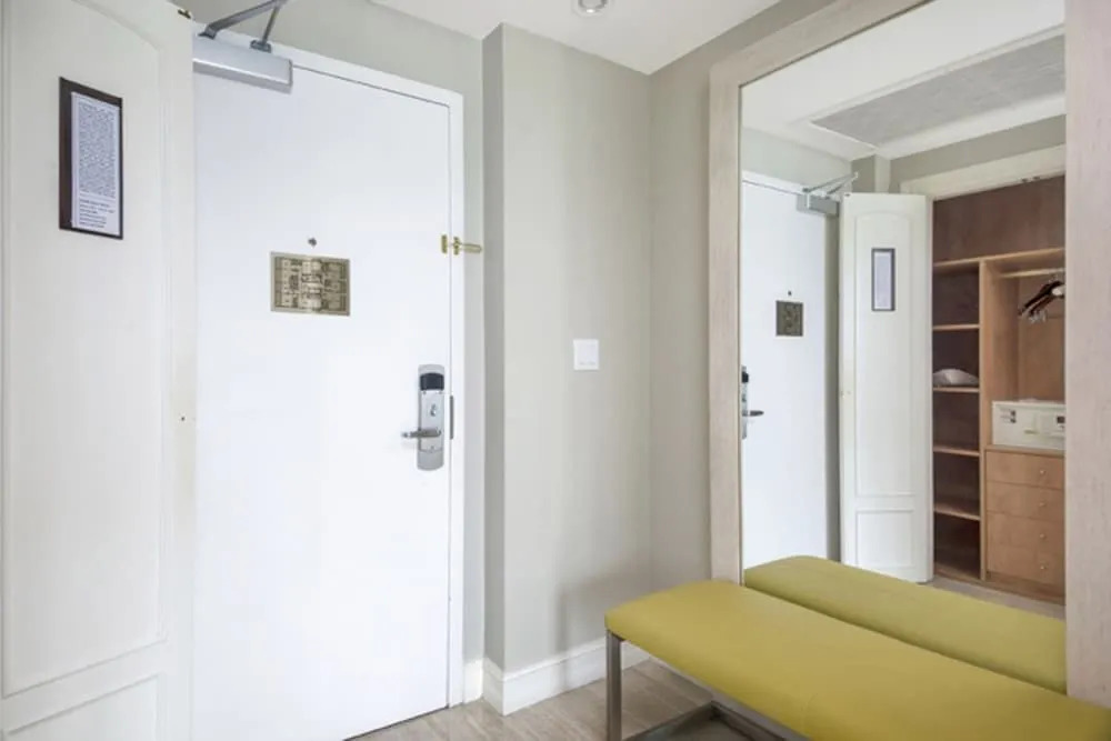Private Condos at 101 Ocean by LMC