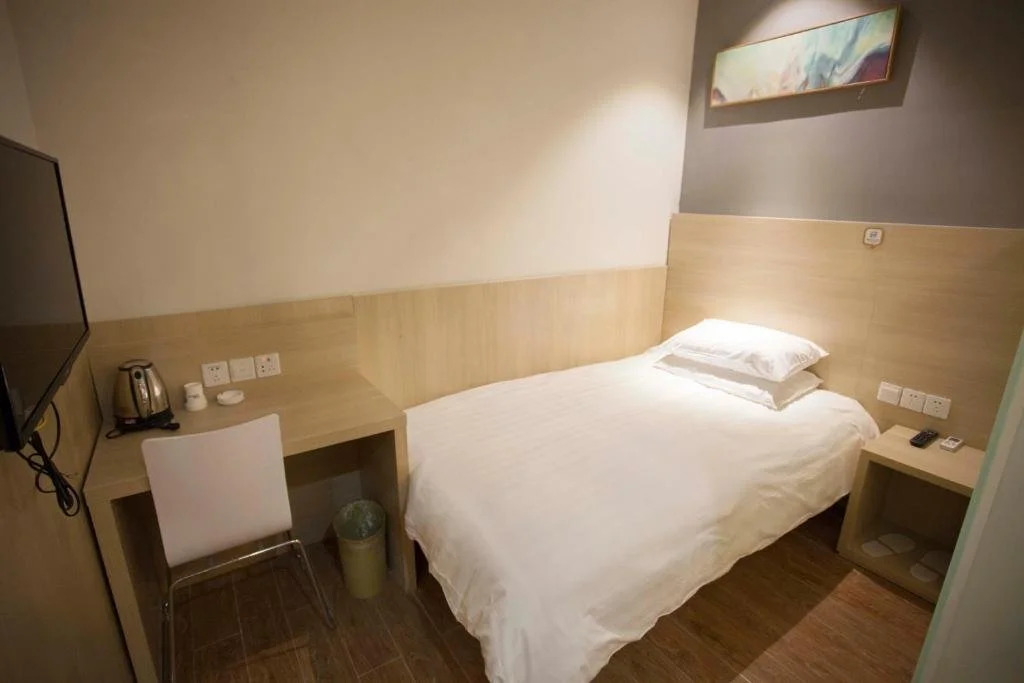 Hanting Hotel Hangzhou Xiwu Avenue Railway Station