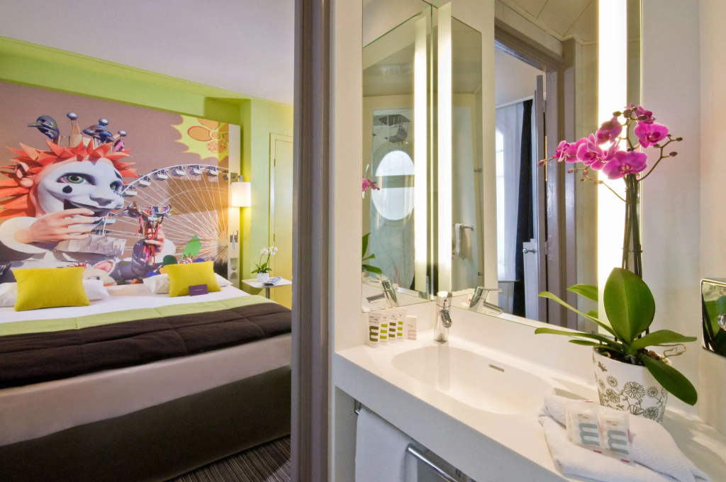 Отель Mercure Nice Centre Grimaldi