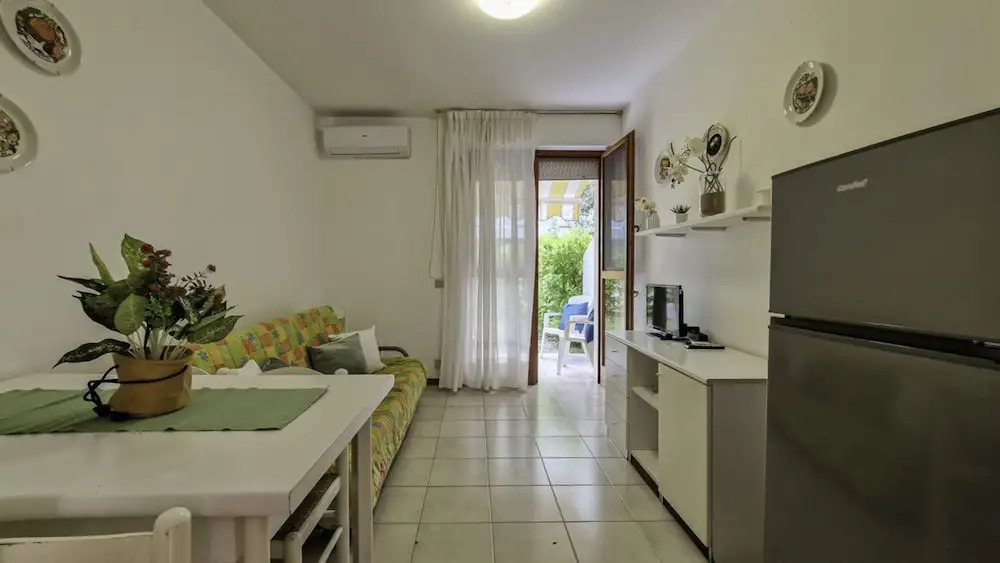 Spacious Flat Surrounded by Nature - Beahost