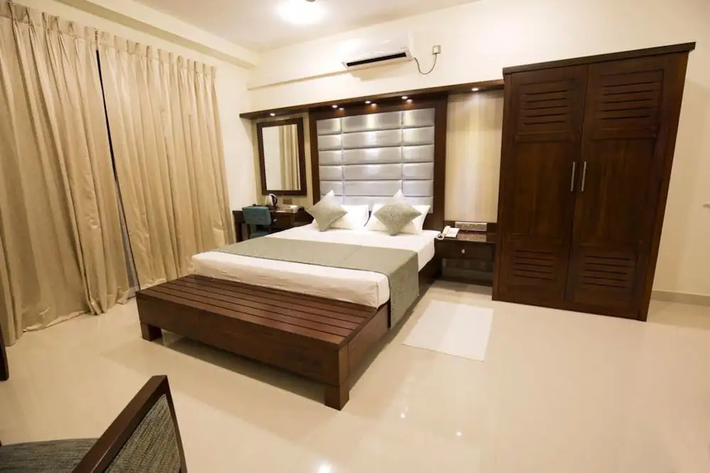 Grand 7 Hotel Kesbewa