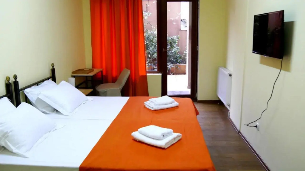 Giorgi Apartment