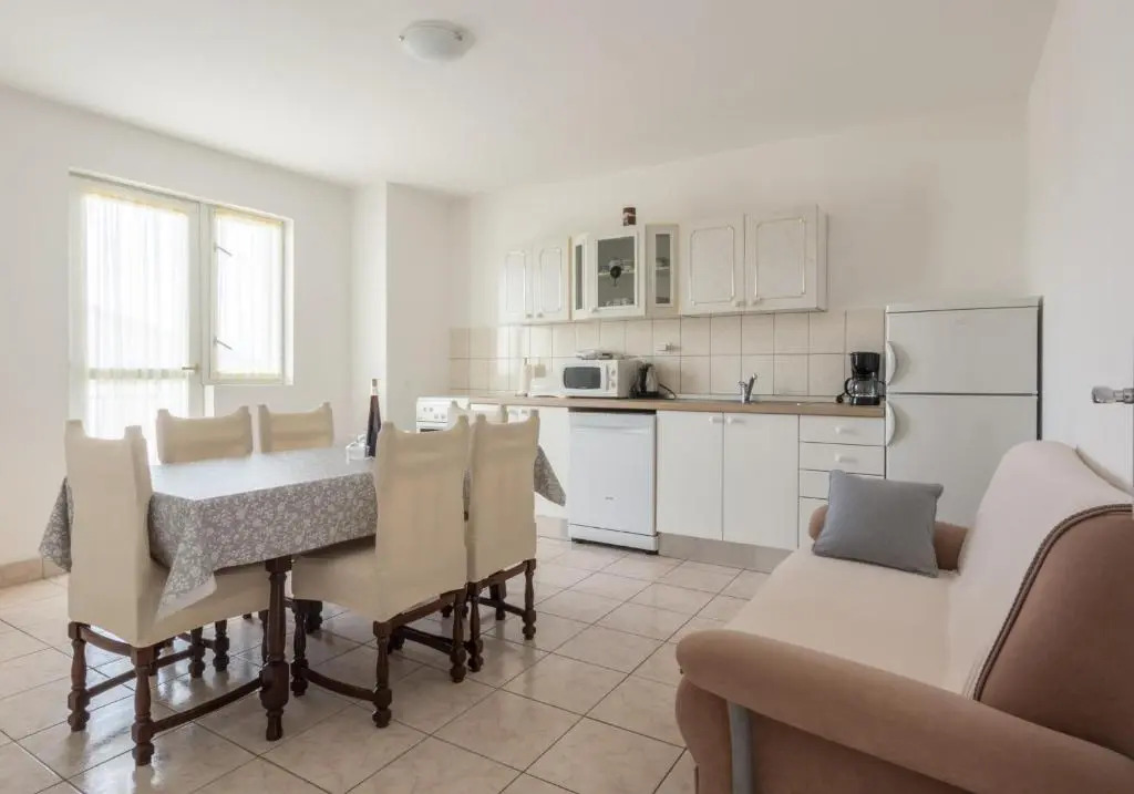 Apartment Boja