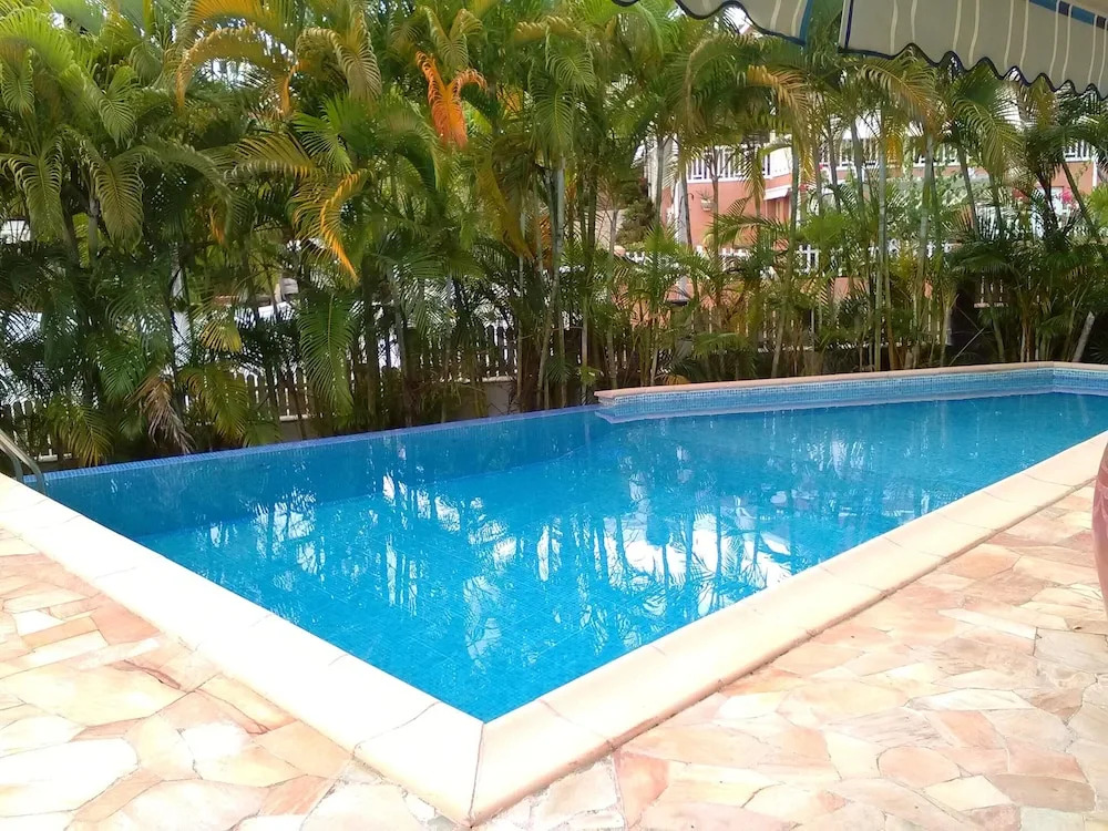 Bungalow With one Bedroom in Le Gosier, With Pool Access, Enclosed Gar