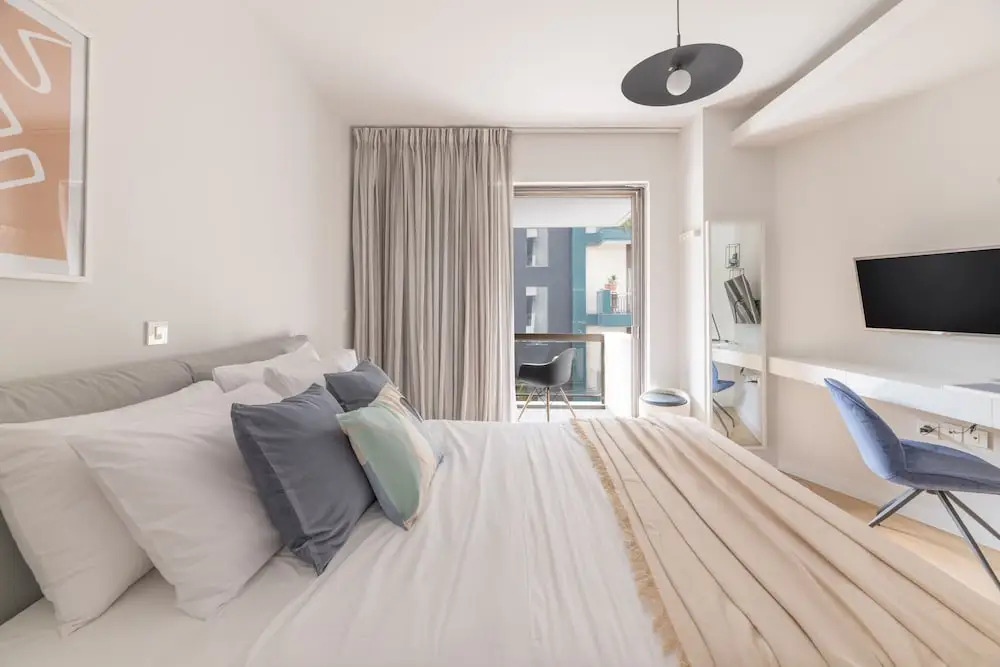 Elegant 2BR Apartment in Kolonaki
