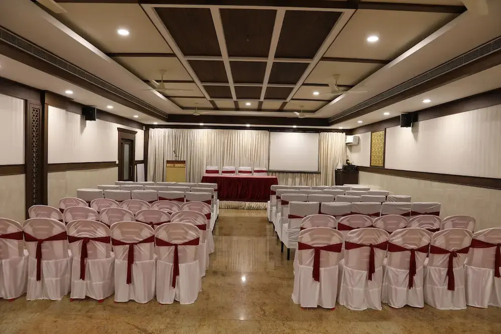 Hotel Srinivas