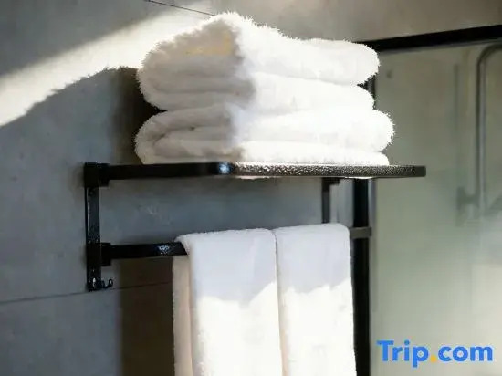 Yunyou Light Luxury Homestay (Burqin Branch)