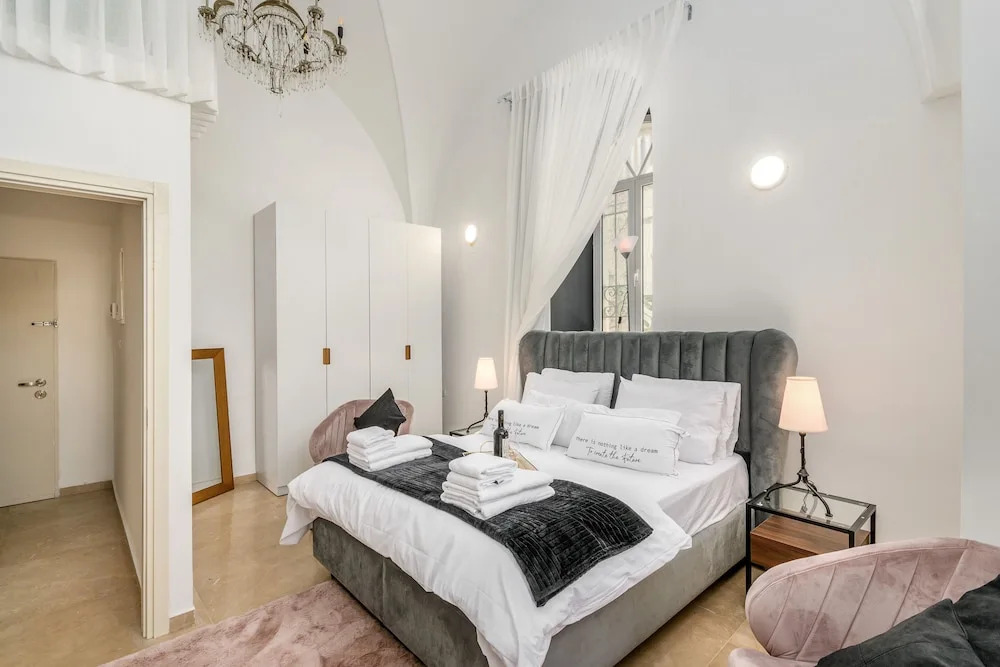 Nina Luxury Apartment