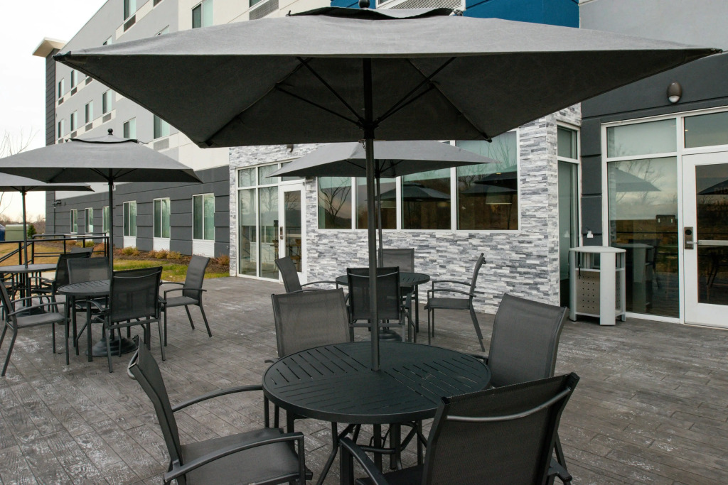 Fairfield Inn & Suites by Marriott Charlotte University Research Park
