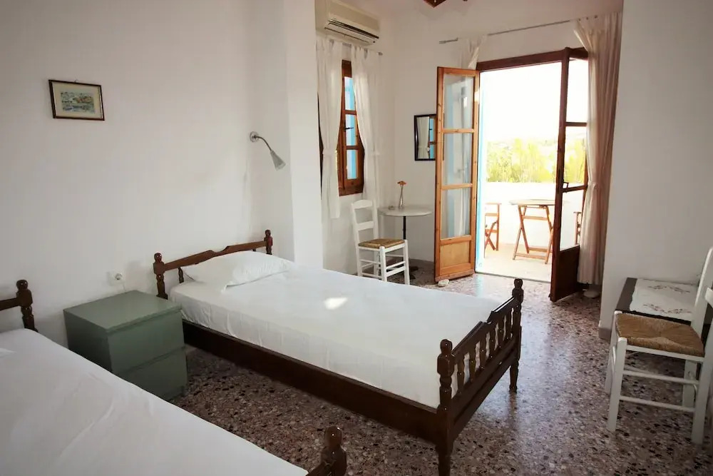 Meltemi Studios and Apartments