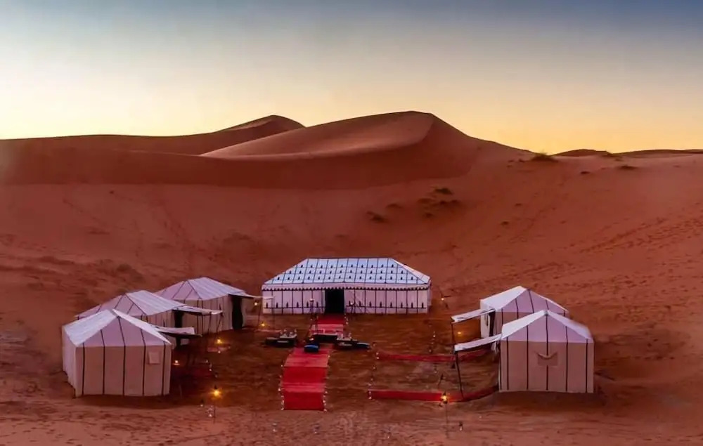 Etoile Camp