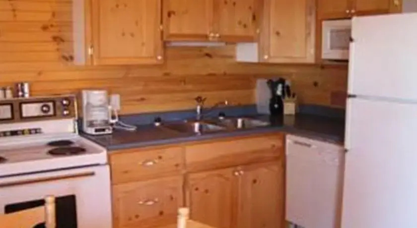Adams Beach Cottages