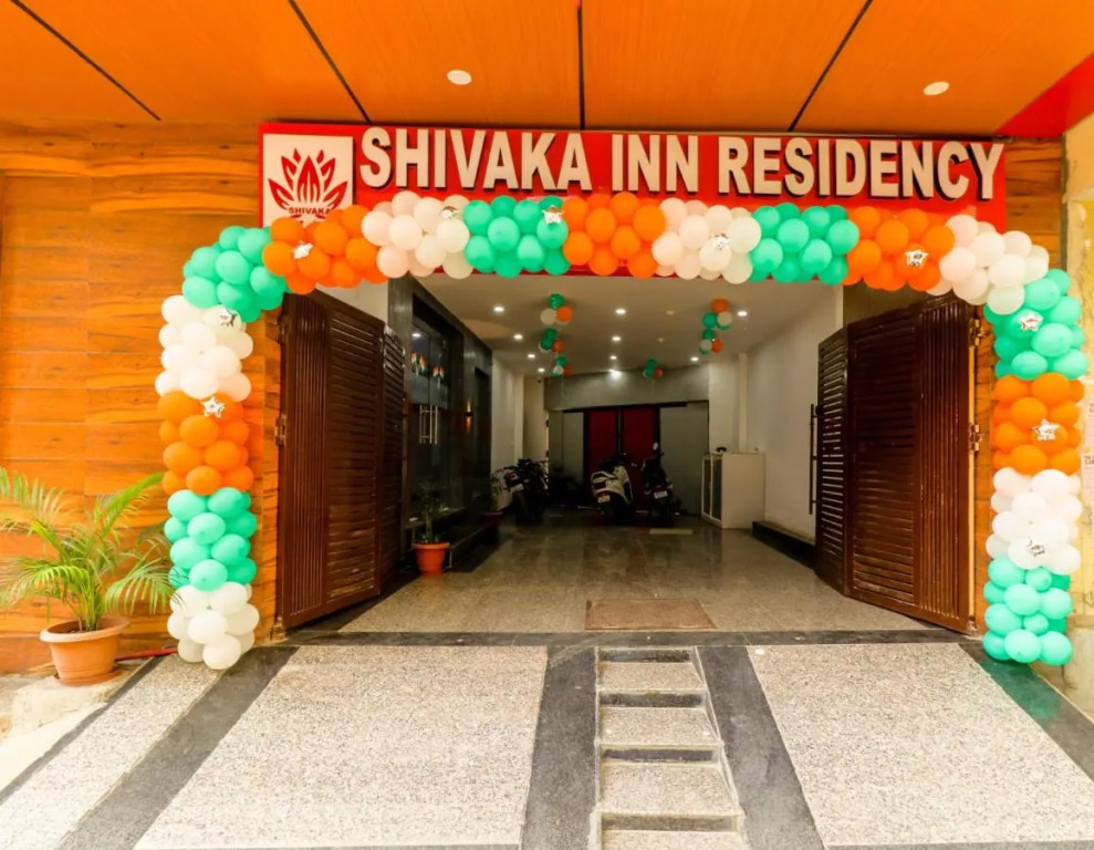 Airport Hotel Shivaka Inn