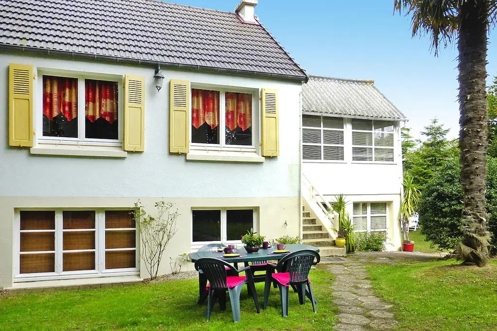 Holiday Home in Denneville Near Sandy Beach