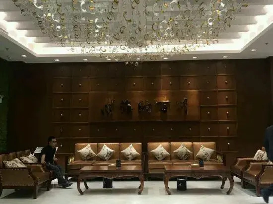 Jixi Haina Baichuan Hotel