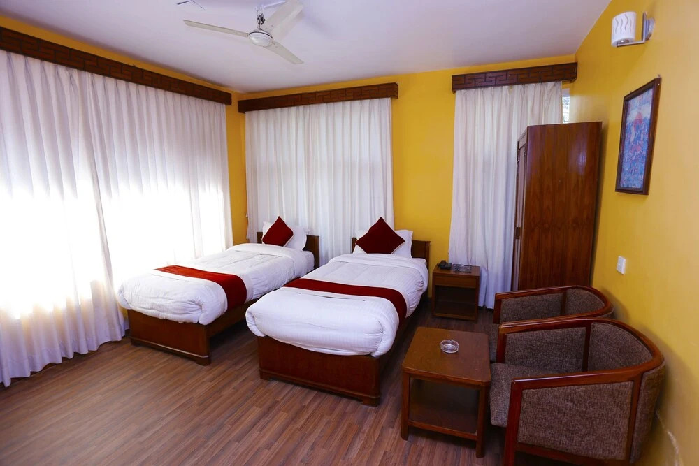 Bishwonath Hotel