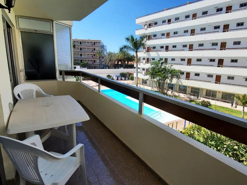 VIVIENDA VACACIONAL-Las Camelias Apartments #E05