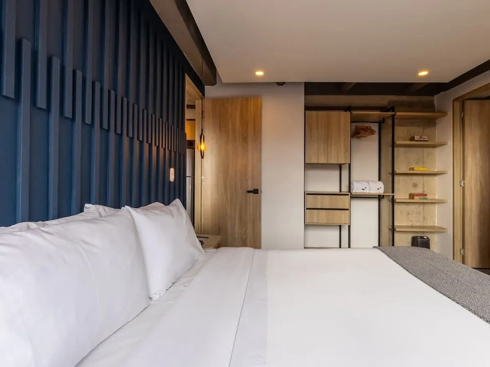 Brilliant 1 BR in Chapinero