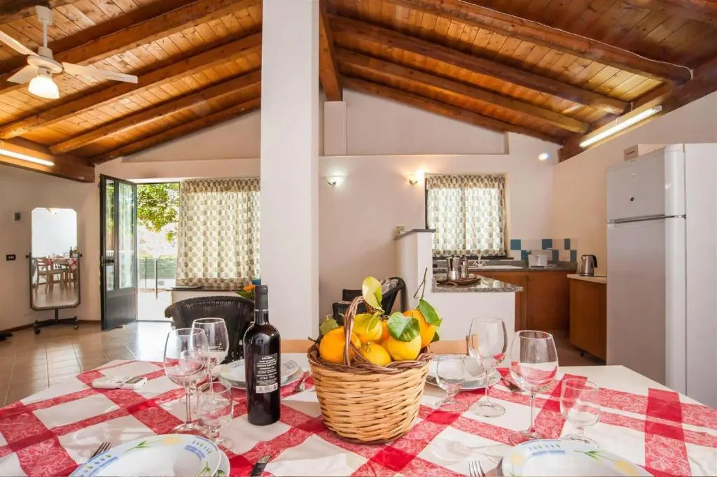 Homes4Holidays- Sun&Sea