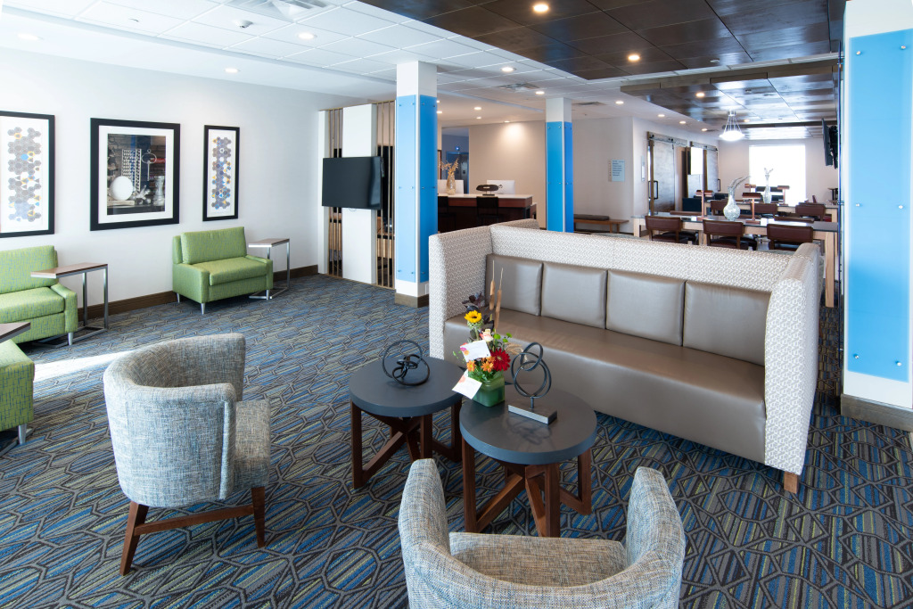 Holiday Inn Express & Suites - North Battleford by IHG