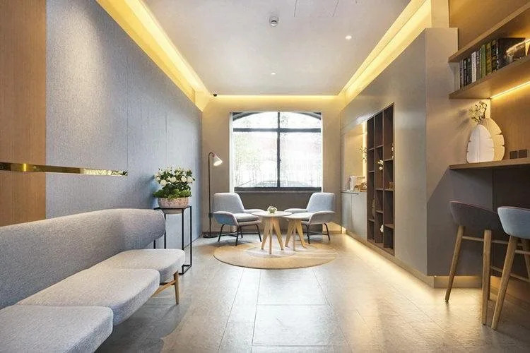 Home Inn Jinan Jingsan Weijiu Road