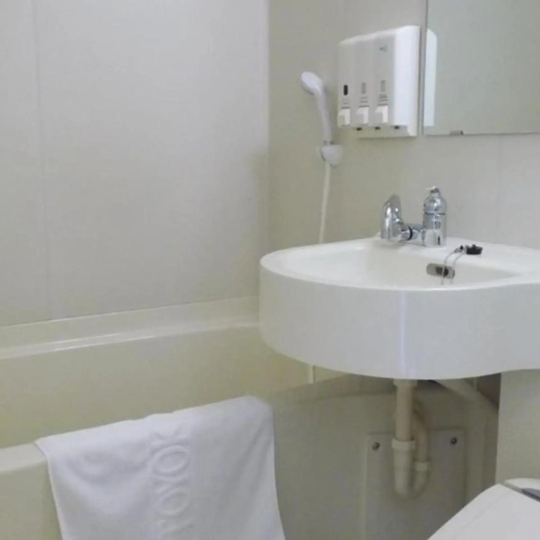 Toyoko Inn Aioi eki Shinkansen guchi