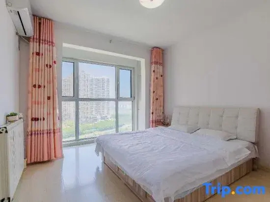 West Coast Seaview Apartment