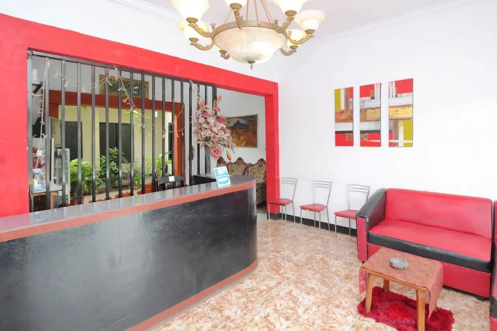 Airy Eco Bandara Mutiara SIS Aljufri 1 Palu