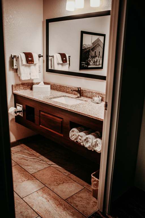 Cobblestone Hotel & Suites International Falls