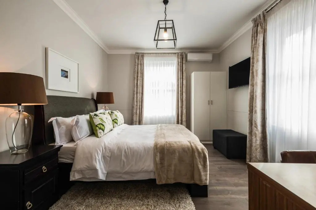 Waterstone Lodge