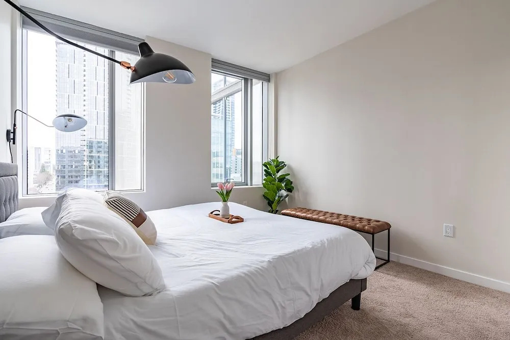 Sophari Towers: Bellevue Apartments