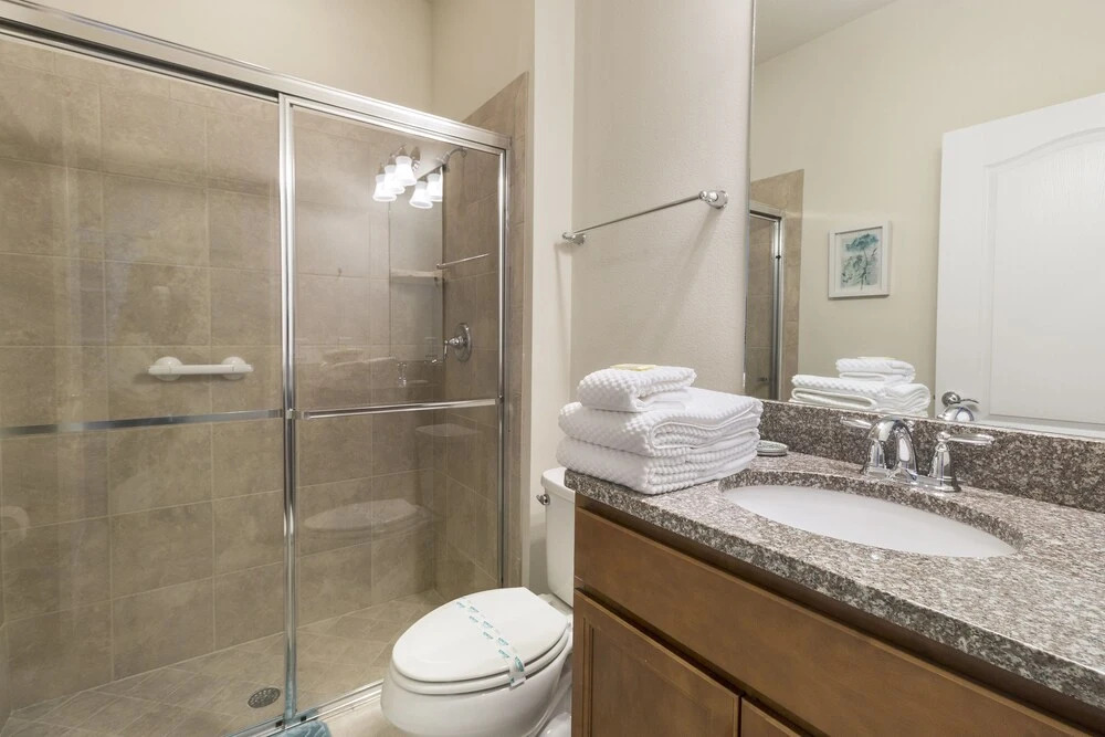 Windsor at Westside - 8882 Geneve Court