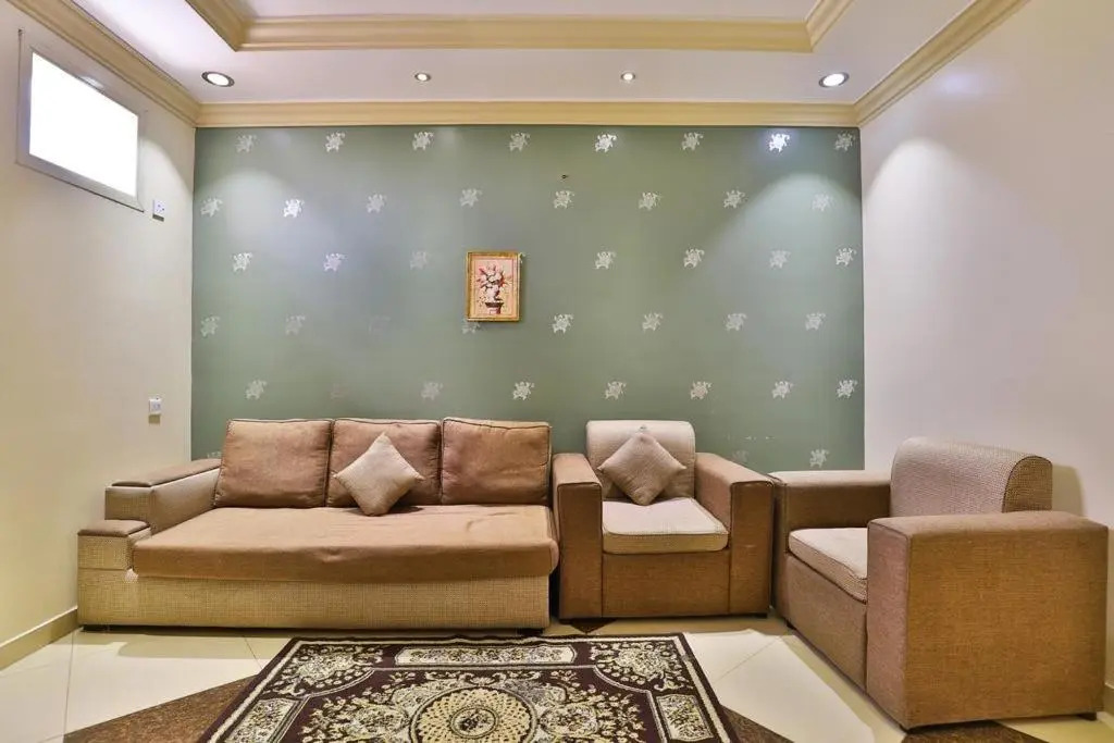 البيت الأخضر - شقق مخدومة Green House