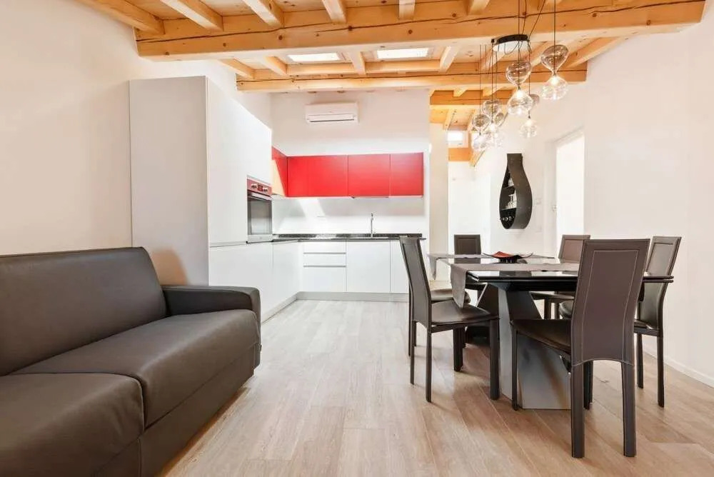 Luxury & Charming Piazzetta San Giorgio Apartments