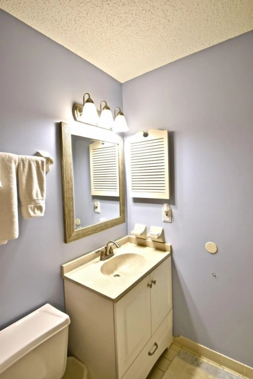 Seawinds 77 - Remodeled Sea Winds 2 Bedroom Steps to the Pool Lagoon View