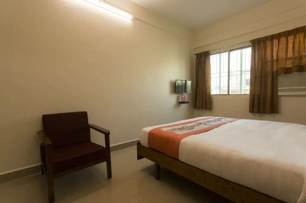Kamini Hotel
