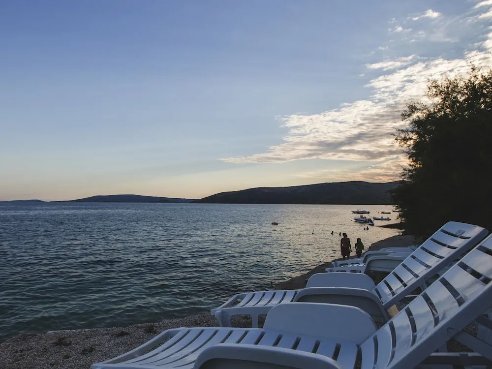 Tidy house with a microwave, 6 km. from the beautiful Trogir