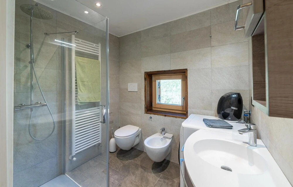 Beautiful Home In Castello Tesino