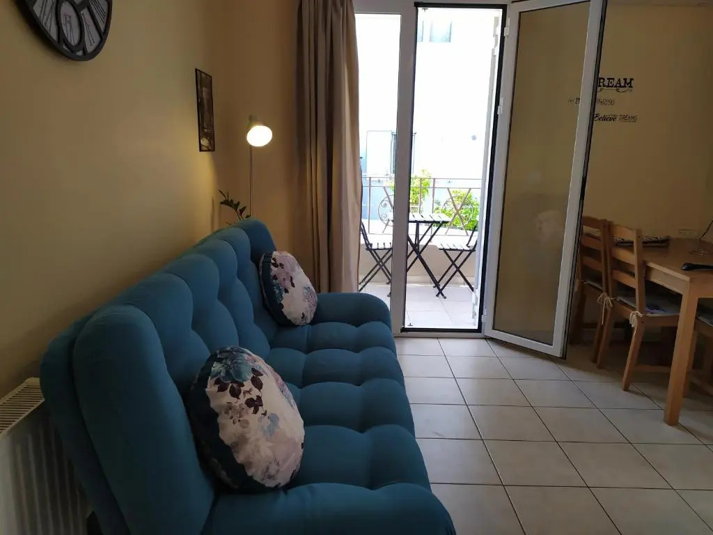 Elena's apartment [2]