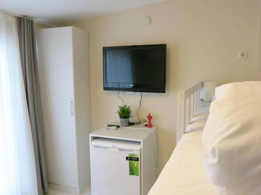Cimen Apartments