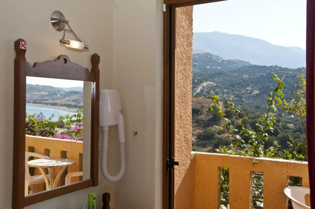 Lappa Hotel