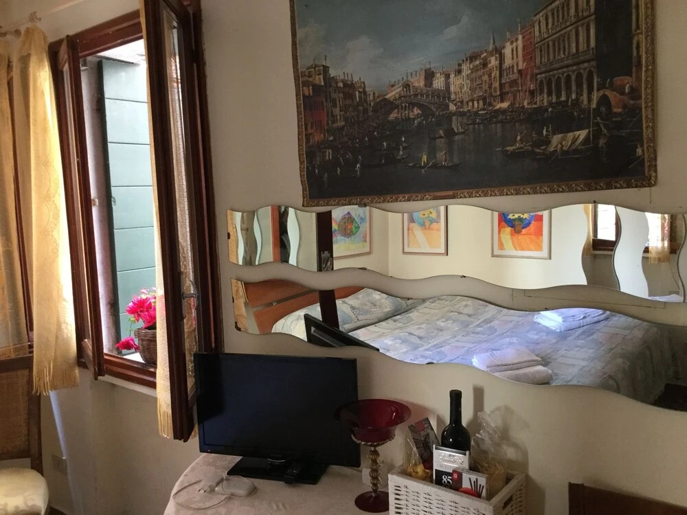 Casa Marinella close to Rialto