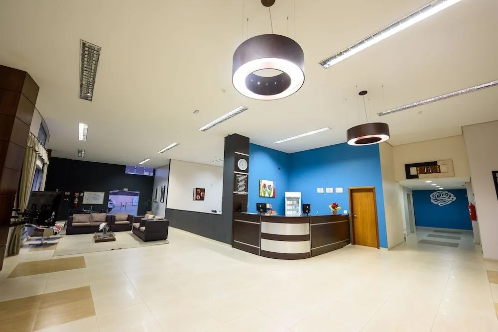 Prisma Plaza Hotel