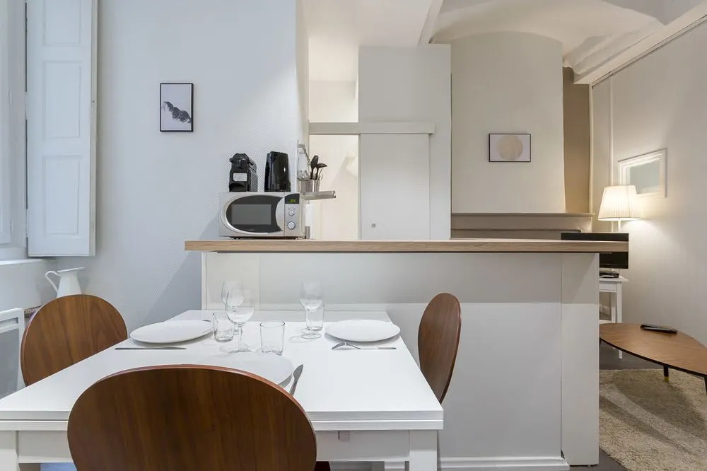 Jusquà 6 personnes au coeur du Vieux Lyon