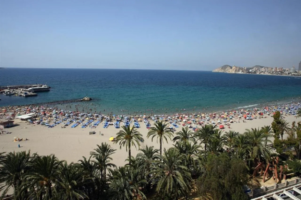 Casual Pop Art Benidorm by Casual Hoteles
