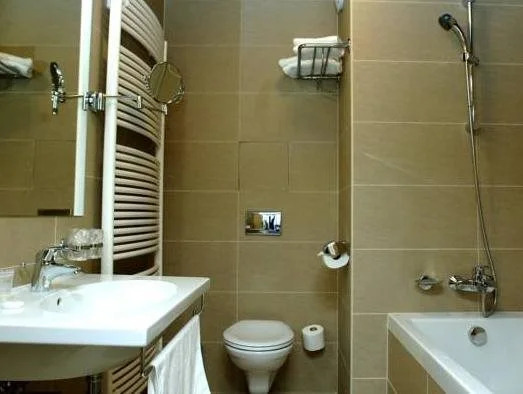 EA Chateau Hotel Sychrov