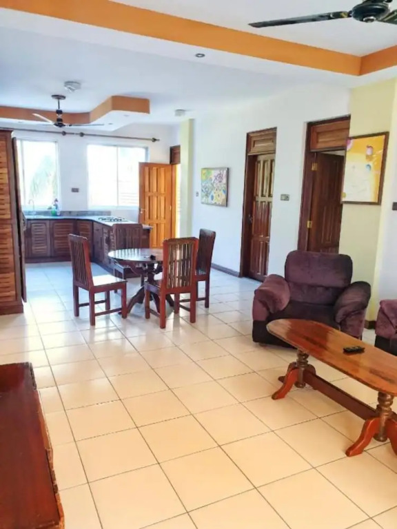 Stay.Plus Bamburi Beachfront Apartment