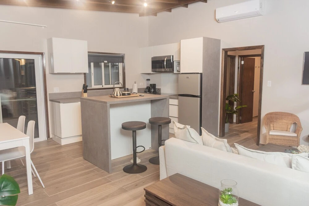 Tradewinds Apartments Simpson Bay