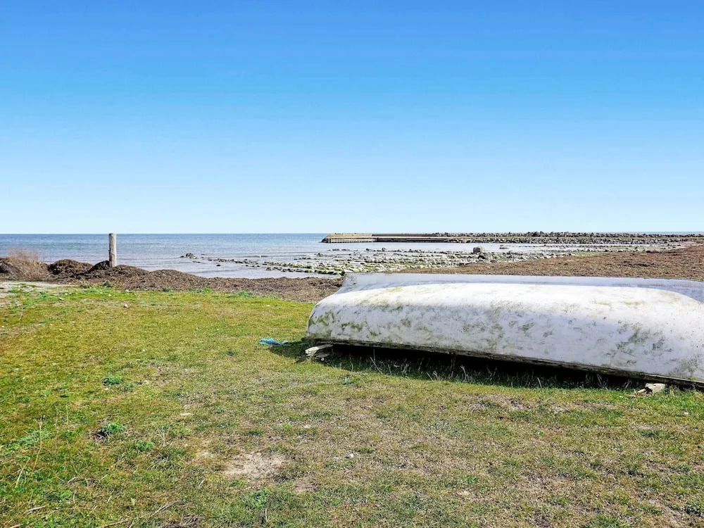 4 Person Holiday Home in Lottorp